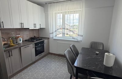 Langfristige möblierte 2-Zimmer-Wohnung zur Miete, Brașov, Rumänien
