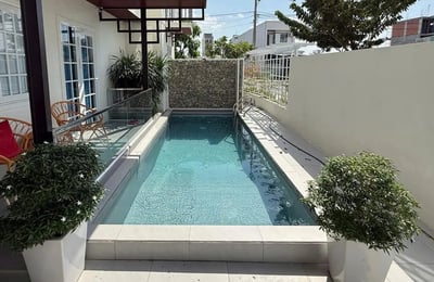 Long-term rental of a new and spacious apartment with a swimming pool in Da Nang, Vietnam