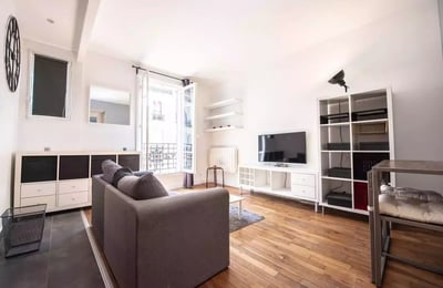 Долгосрочная аренда в Париже — студия 30 м² без лифта на 4 этаже в 13-м округе