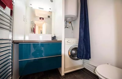 Долгосрочная аренда в Париже — студия 30 м² без лифта на 4 этаже в 13-м округе