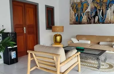 Alquiler a largo plazo de una villa de 1 dormitorio con piscina en Seminyak, Bali, Indonesia