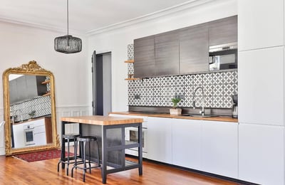 Spacious 3-room apartment 66 m in the heart of Paris