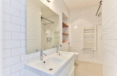 Spacious 3-room apartment 66 m in the heart of Paris