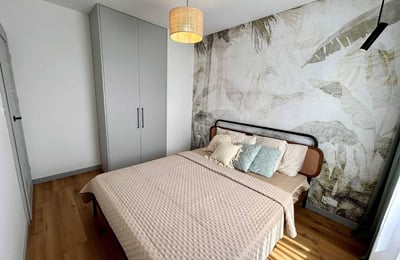 Cozy 2-room apartment 42 m2 with balcony in Krakow