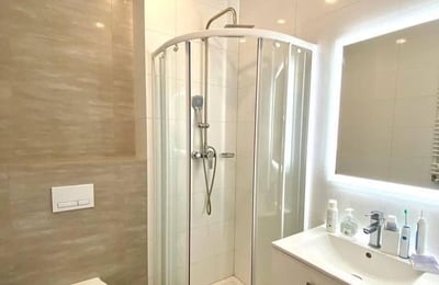 Bright 2-room apartment with balcony in Krakow