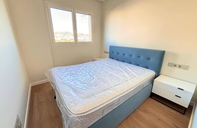 Rent in a new building 30 minutes from Barcelona