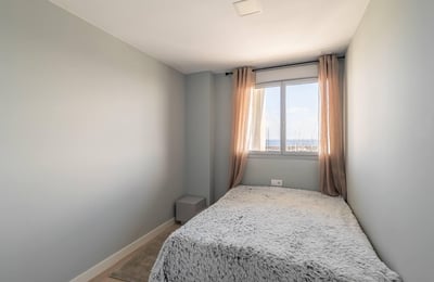 Spacious apartment 20 minutes from Barcelona