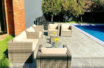 Amplia Villa en Alquiler en Batumi