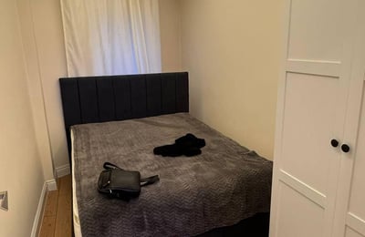 Прекрасная квартира 1+1 в районе Фатих доступна для долгосрочной аренды