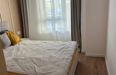Spacious apartment 59 m² with parking, Bucharest