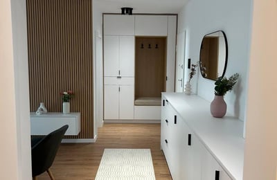 Spacious apartment 59 m² with parking, Bucharest