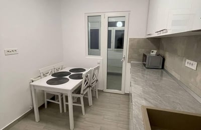 Трёхкомнатная квартира в Бухаресте, 65 м², первая сдача