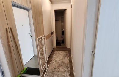Spacious Apartment in Cloud 9 Residence with Promenada View, Bucharest