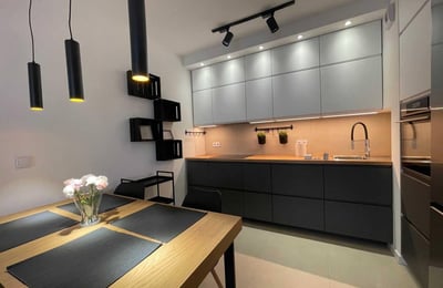 Stylish 3-Room Apartment with Terrace in Grzegórzki, Kraków