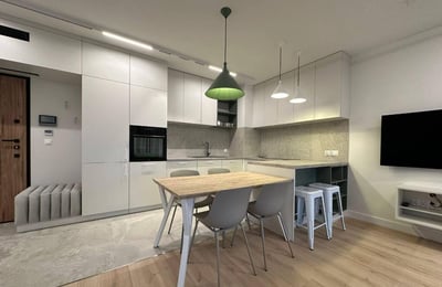 Amplio Apartamento de 3 Habitaciones en Zwierzyniec, Cracovia