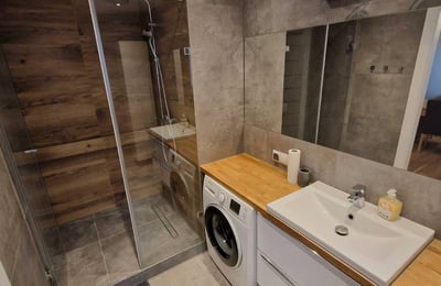 Modern 2-Room Apartment with Balcony in Bronowice, Kraków