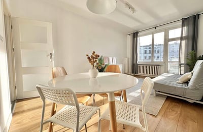 2-Bedroom Apartment 51 m² in Wrocław, Pet-Friendly 🐾 for Rent