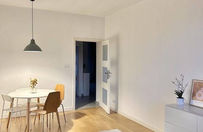 2-Bedroom Apartment 51 m² in Wrocław, Pet-Friendly 🐾 for Rent