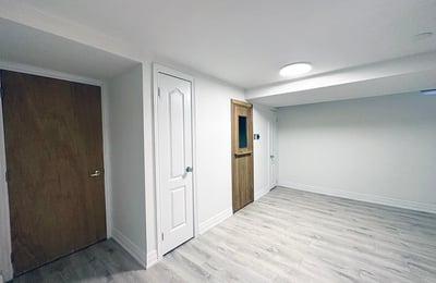 Prime Location Basement Apartment for Rent, Thornhill Woods – Near Schools & Parks