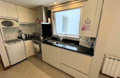 Spacious Apartment with Garage and Rooftop BBQ Area in Mar-del-Plata