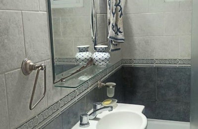 3-Bedroom Apartment with Covered Parking in Mar del Plata