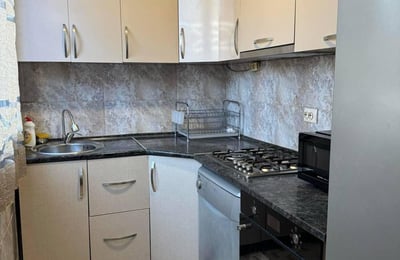 ALQUILER Apartamento de 3 habitaciones 100m² en Batumi, Calle Tabidze 7