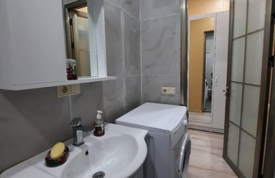Alquiler de Apartamento 1+1, 40 m², Batumi, Calle Sh. Khimshiashvili