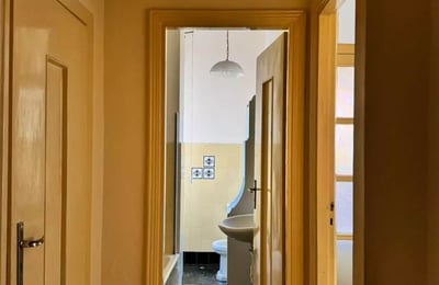 Rent 2-room Apartment with Terrace, Genoa, San Teodoro Area