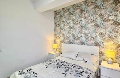 Rent a 2-Room Apartment 1st Floor – Militari Residence, Bucharest