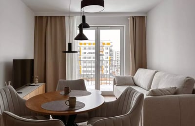 Long-Term Rental: 3-Room Apartment 55 m² with Parking, Warsaw, Ursus