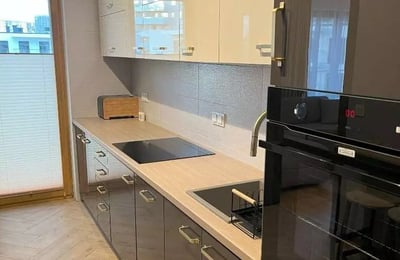 Long-Term Rental: 2-Room Apartment 52 m² with Balcony, Warsaw, Mokotów