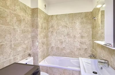 Alquiler a Largo Plazo de Apartamento Estudio con Balcón en Militari Residence, Bucarest