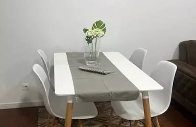 Alquiler a largo plazo de un apartamento de 2 habitaciones en el barrio premium "A Block", Belgrado
