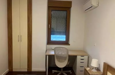 Alquiler a largo plazo de un apartamento de 2 habitaciones en el barrio premium "A Block", Belgrado