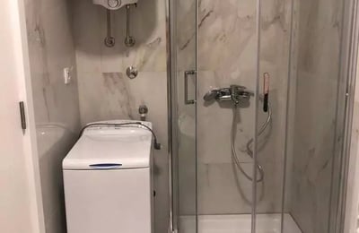 Long-term rental of a newly renovated 2-bedroom apartment in Vračar, Belgrade