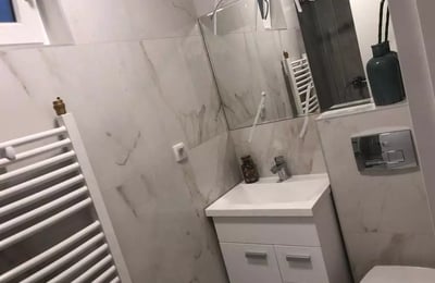 Long-term rental of a newly renovated 2-bedroom apartment in Vračar, Belgrade