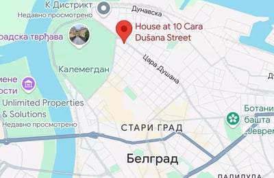 Alquiler a largo plazo de un amplio apartamento dúplex de 3 habitaciones en el centro de Belgrado