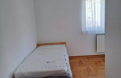 Long-term rental of a three-room apartment in the Voždovac area, Belgrade