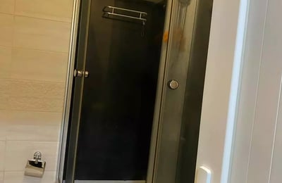 Alquiler a largo plazo de un apartamento 1+1 en Batumi, calle Kobaladze 8A