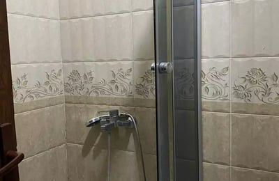 Long-term rental of a 2+1 apartment in Batumi on Kobaladze St. 8A