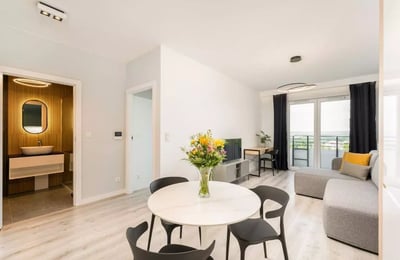 Long-term rental of a 2-room apartment, Banacha, Prądnik Biały, Kraków