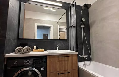 Alquiler a largo plazo de un apartamento de 3 habitaciones, 53 m², ul. Nocznickiego, Bielany, Varsovia