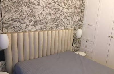 Long-term rental of a 3-room apartment, 50 m², Mennica Residence, Wola, Warsaw