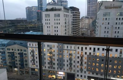 Long-term rental of a 3-room apartment, 50 m², Mennica Residence, Wola, Warsaw