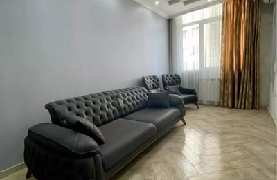 Español: Alquiler a largo plazo de apartamento 2+1, Batumi, Calle 2° Callejón Inasaridze 6