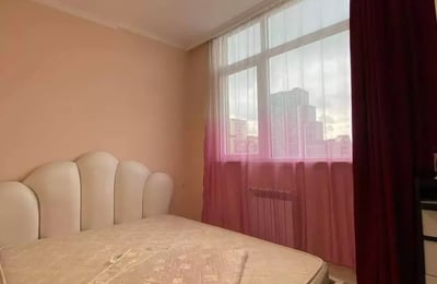 Alquiler a largo plazo: Apartamento 1+1, Calle G. Brckinvalle, Batumi