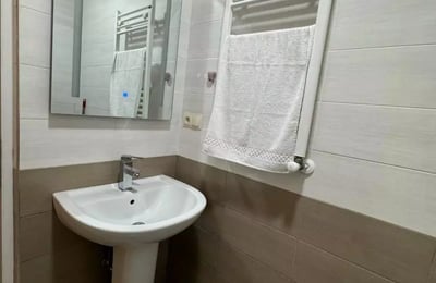 Long-Term Rental: 1+1 Apartment, Batumi