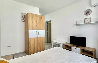 Long-term rental, Bucharest, Sector 6: one-room apartment in a new building