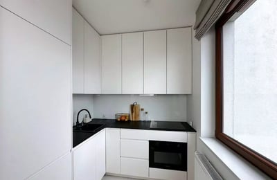 Long-term rental, Warsaw, Wilanów: 2-room apartment with a balcony