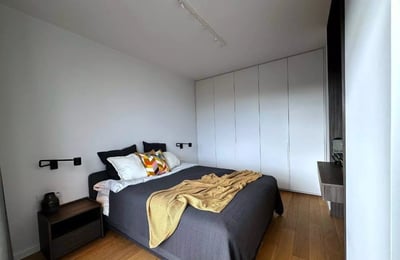 Long-term rental, Warsaw, Wilanów: 2-room apartment with a balcony